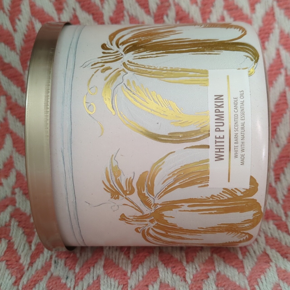 NWT White Barn BBW Bath and Body Works 3-Wick Candle White Pumpkin